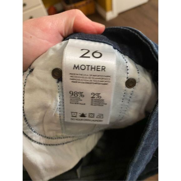 Mother The Looker Love Lust & Pixie Dust Jeans, Dark Wash, Sz 26 /Small, MP $298 - Picture 13 of 15